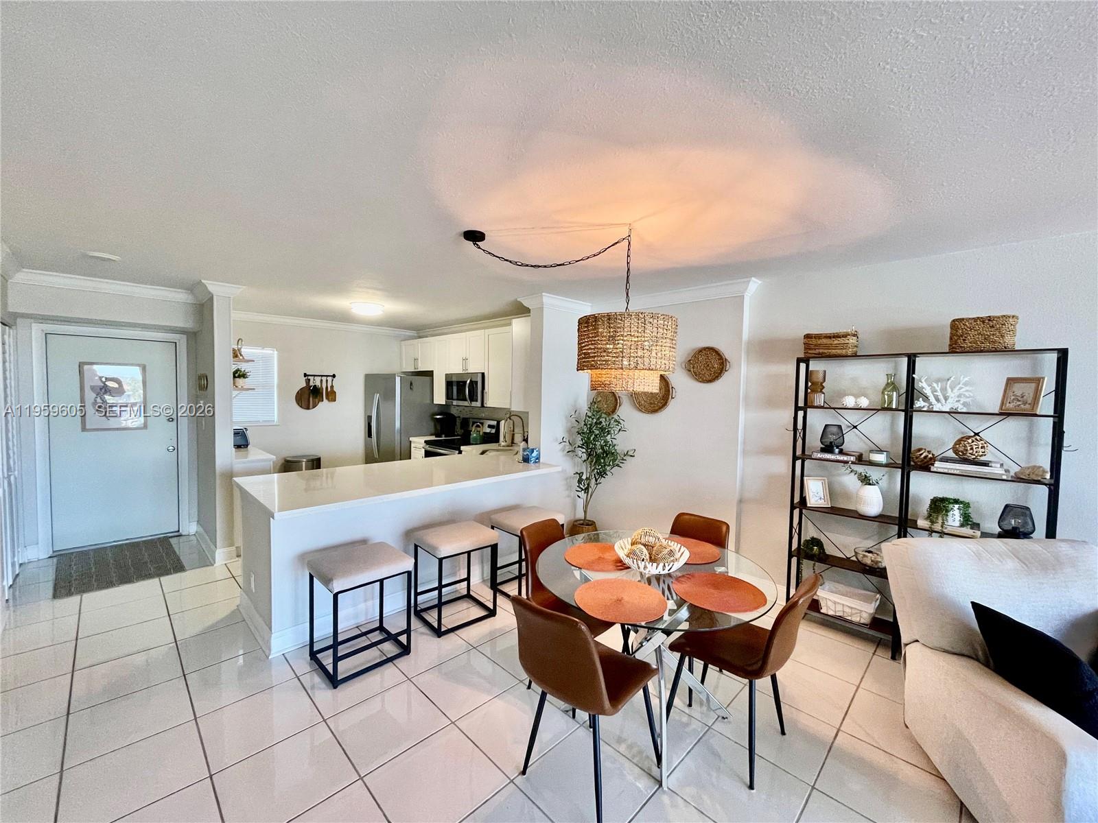CORAL TOWERS CONDO - Residential