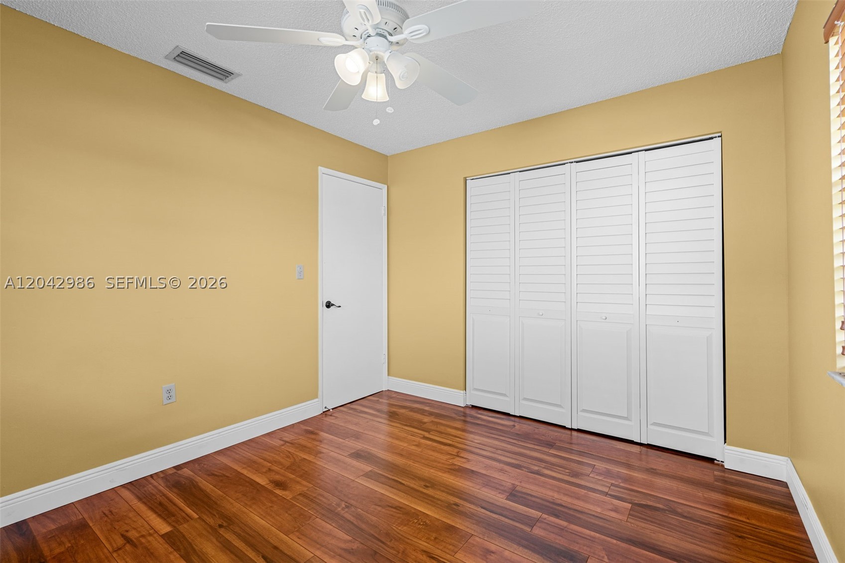 KENLAND HOMES - Residential
