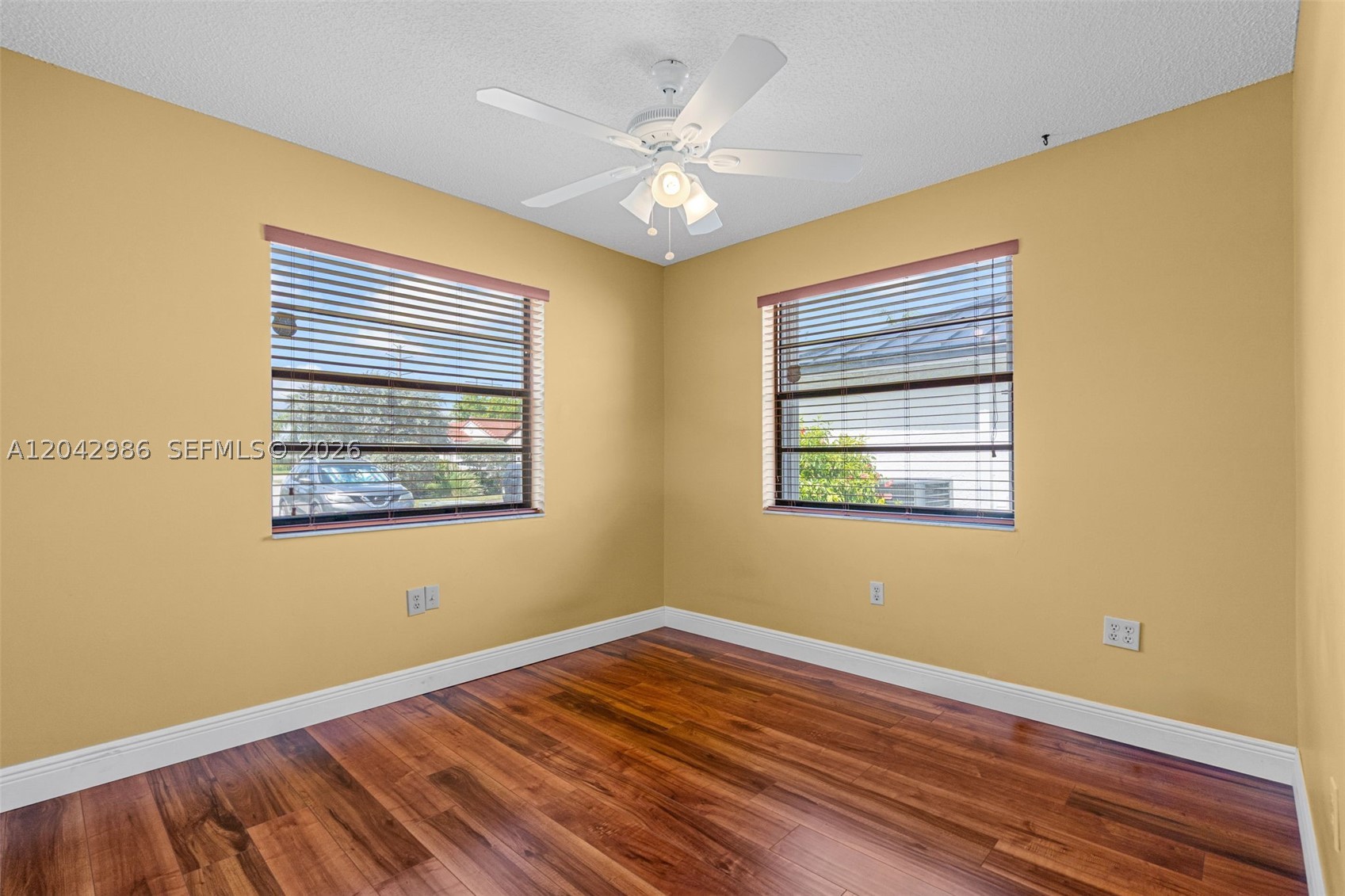 KENLAND HOMES - Residential