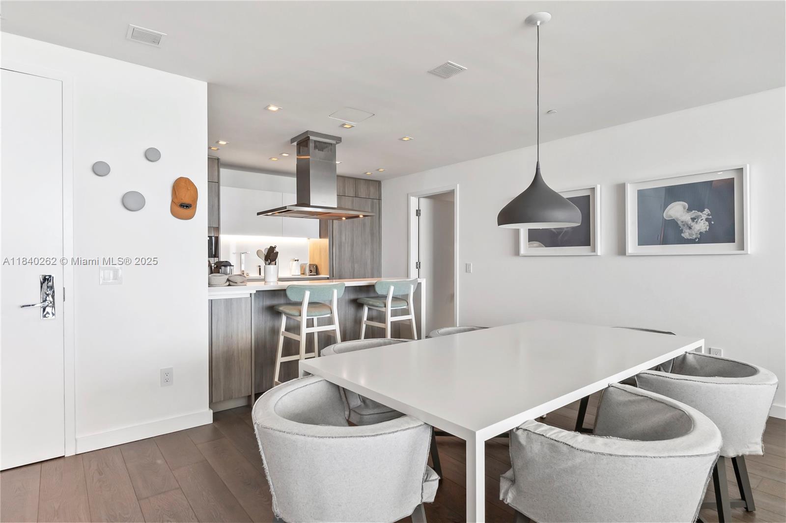 OCEANA KEY BISCAYNE CONDO - Residential