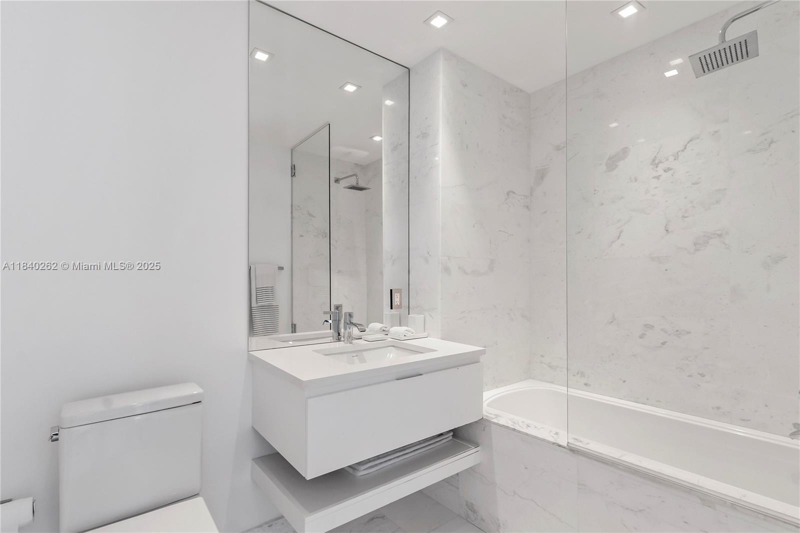 OCEANA KEY BISCAYNE CONDO - Residential