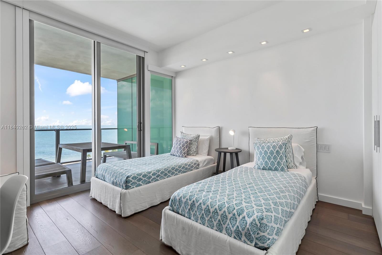 OCEANA KEY BISCAYNE CONDO - Residential