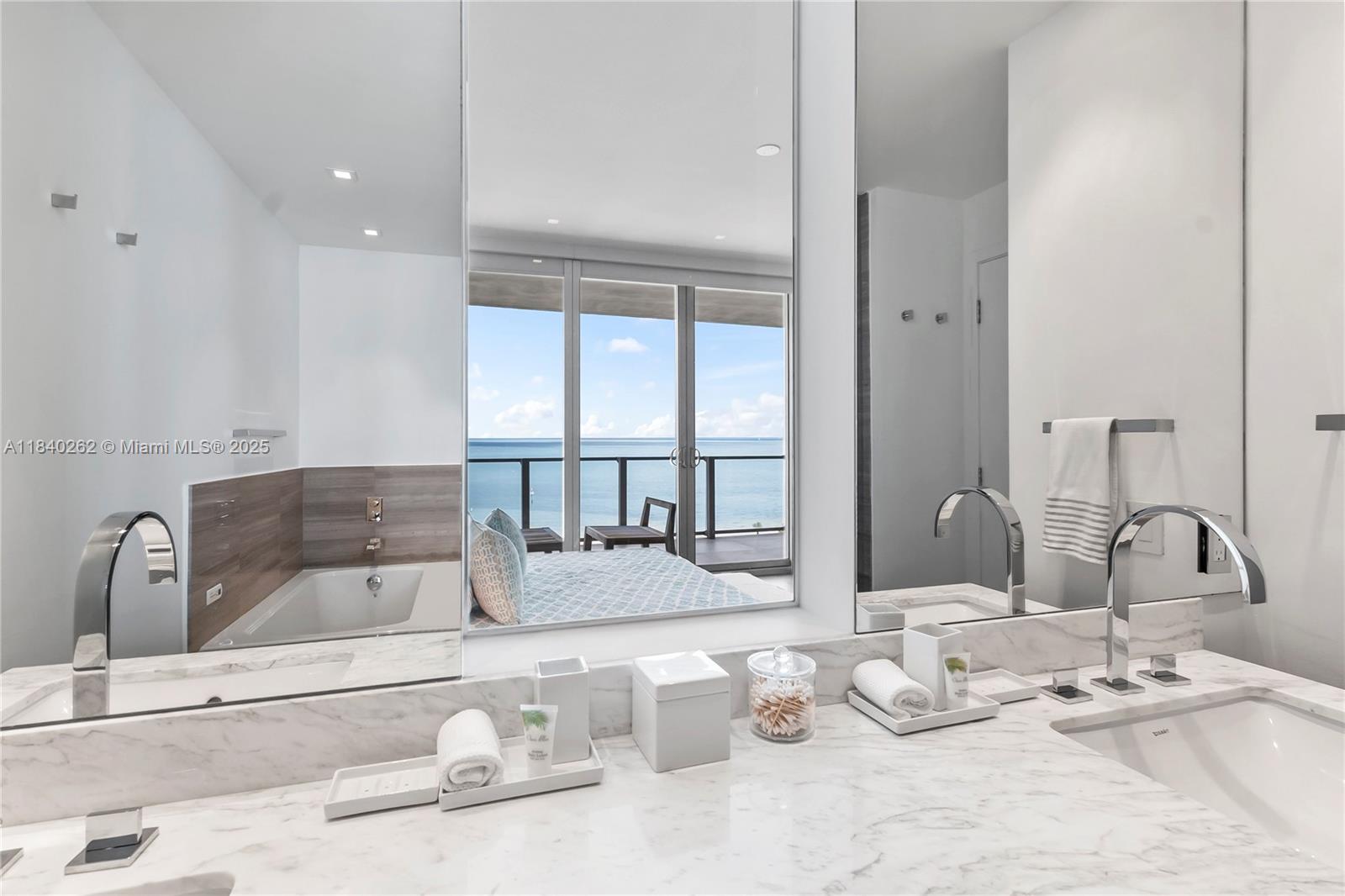 OCEANA KEY BISCAYNE CONDO - Residential