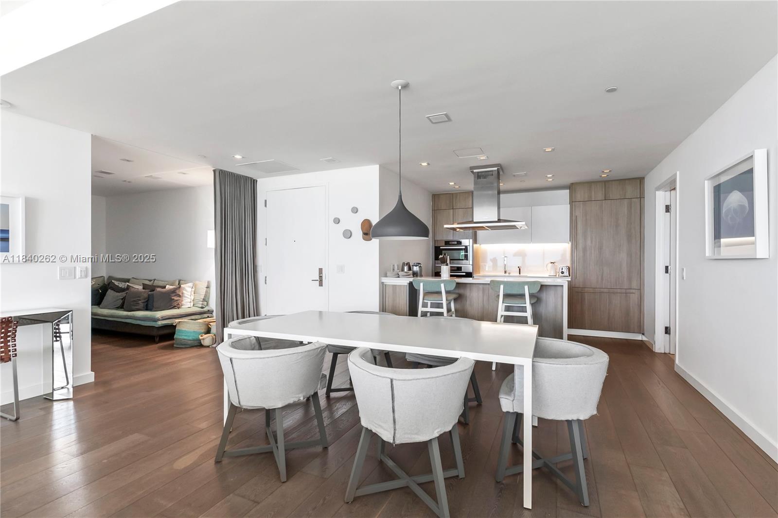 OCEANA KEY BISCAYNE CONDO - Residential