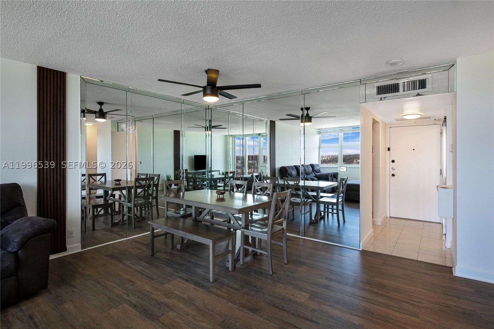 BAYVIEW TOWERS CONDO SOUT - Residential