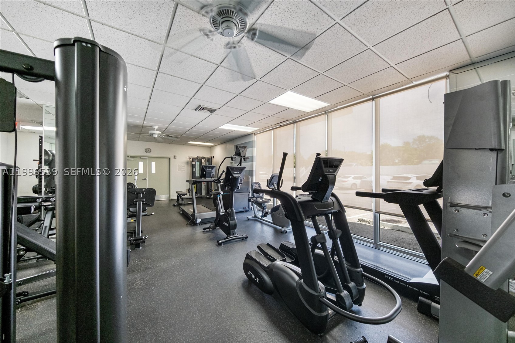 BAYVIEW TOWERS CONDO SOUT - Residential