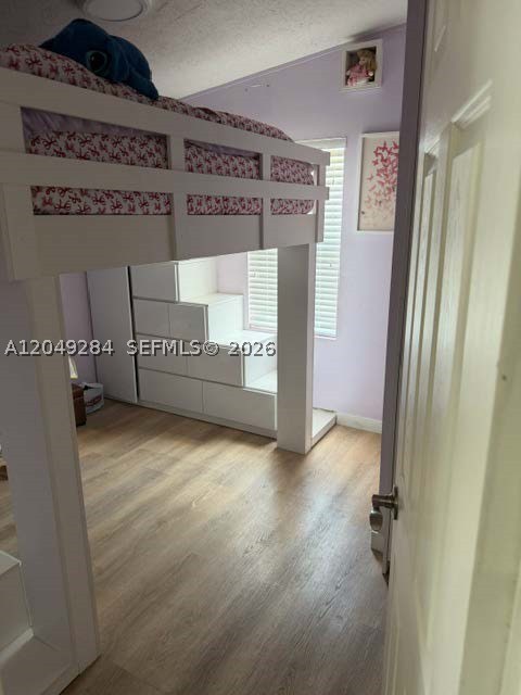 Colonial Acres - Residential