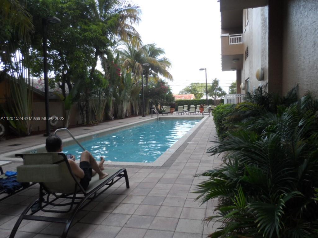 Da Vinci On Douglas Condo - Residential Lease