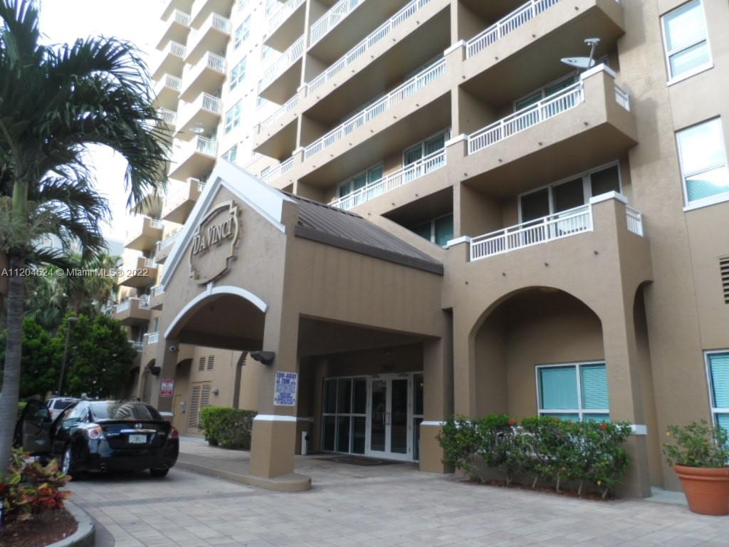 Da Vinci On Douglas Condo - Residential Lease