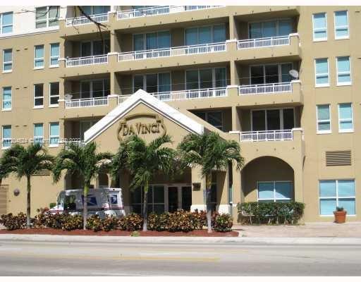 BEAUTIFUL 1 BEDROOM CONDO, WASHER & DRYER INSIDE THE UNIT, CENTRALLY LOCATED, VERY NEAR BY SHOPPING, RESTAURANTS AND PUBLIC TRANSPORTATION IN THE GABLES. ENJOY AMENITIES SUCH AS, LOBBY, FULL EQUIPED GYM AND RELAXING POOL. BY APPOINTMENT ONLY, PLEASE CALL LISTING AGENT.