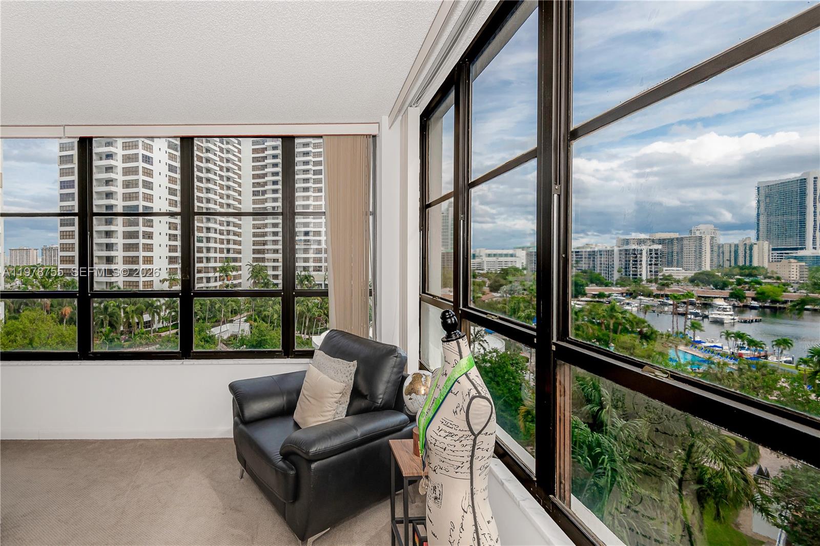 OLYMPUS CONDO PHASE - Residential