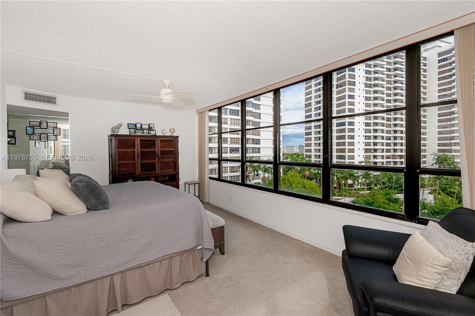 OLYMPUS CONDO PHASE - Residential