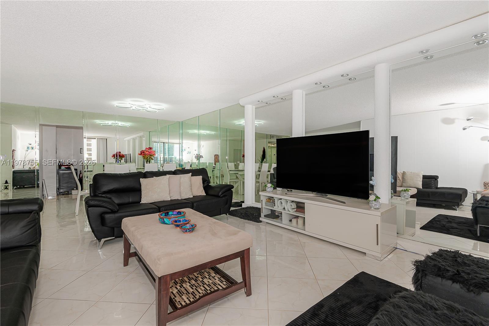 OLYMPUS CONDO PHASE - Residential