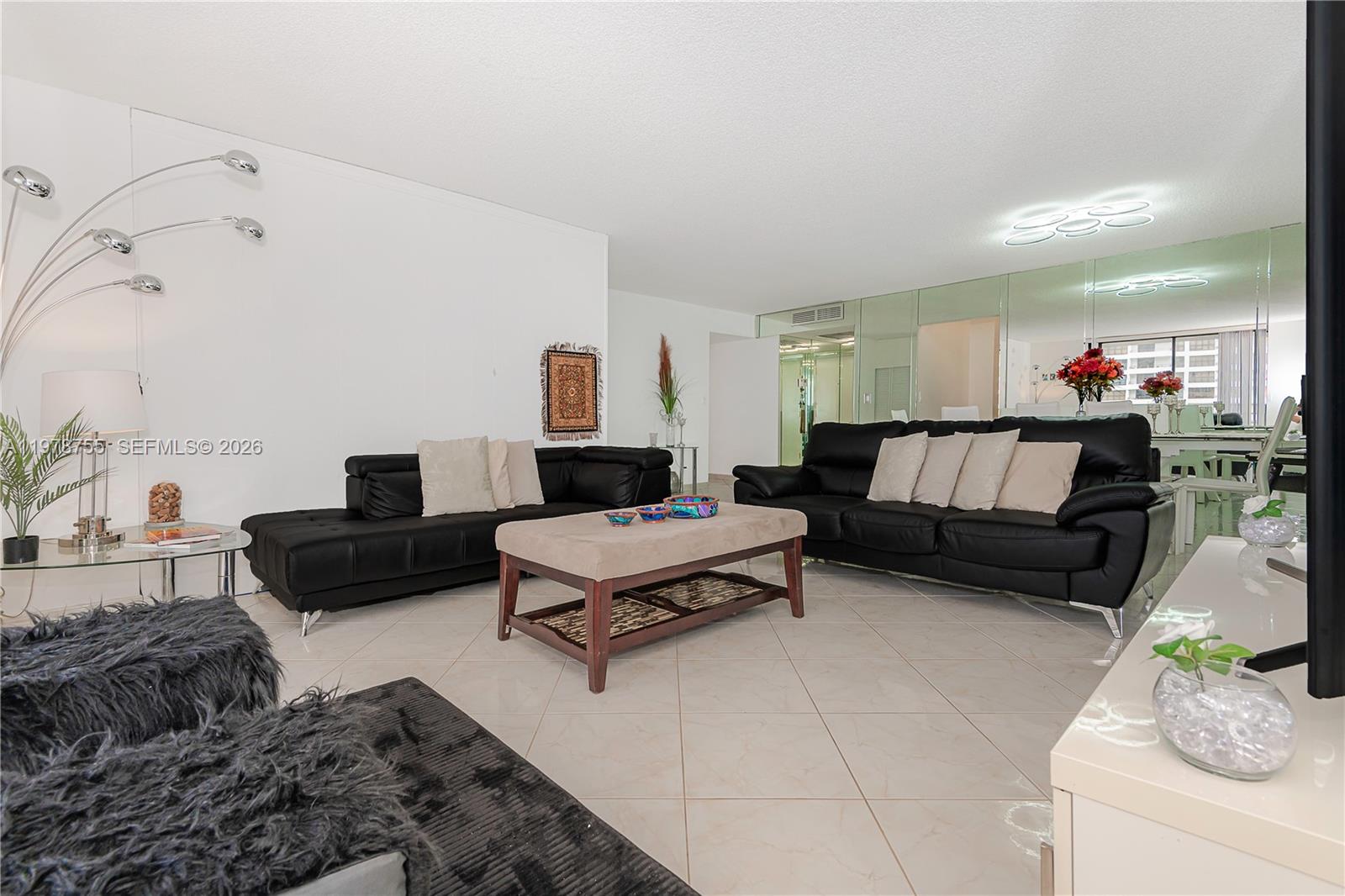 OLYMPUS CONDO PHASE - Residential