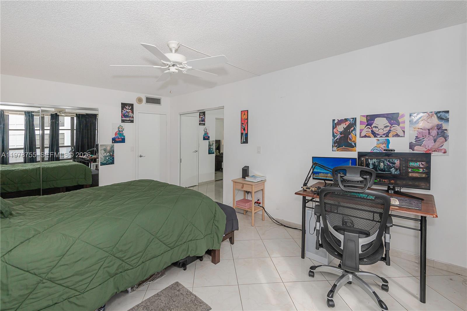 OLYMPUS CONDO PHASE - Residential