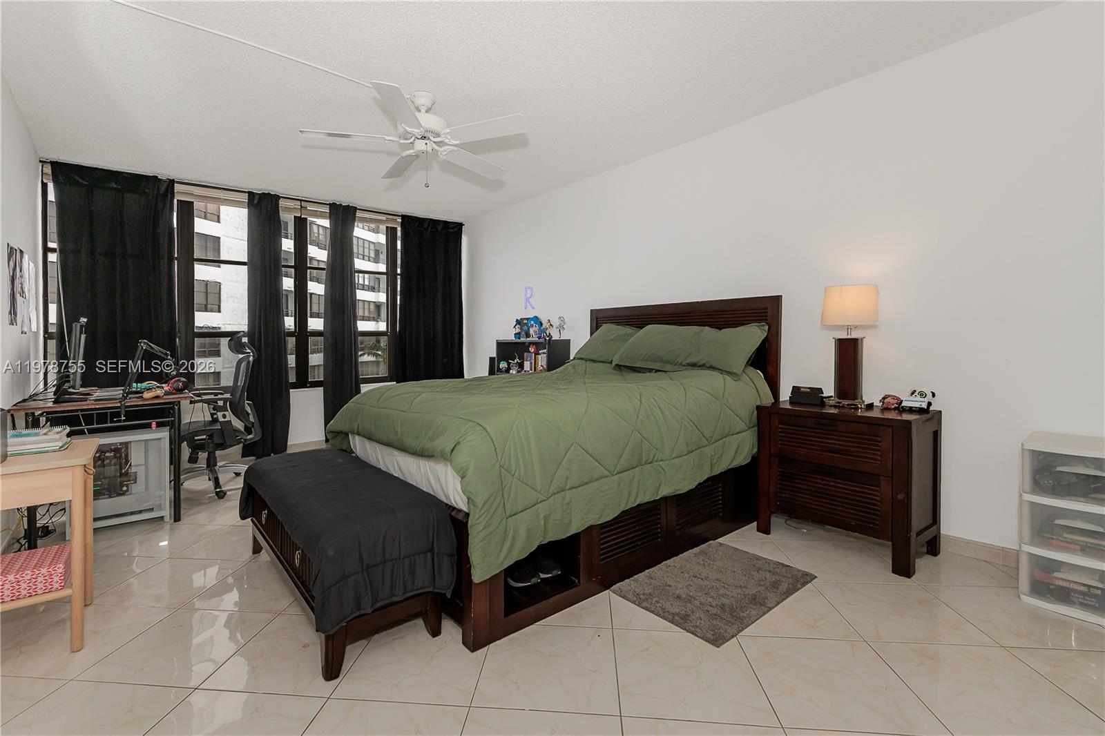OLYMPUS CONDO PHASE - Residential