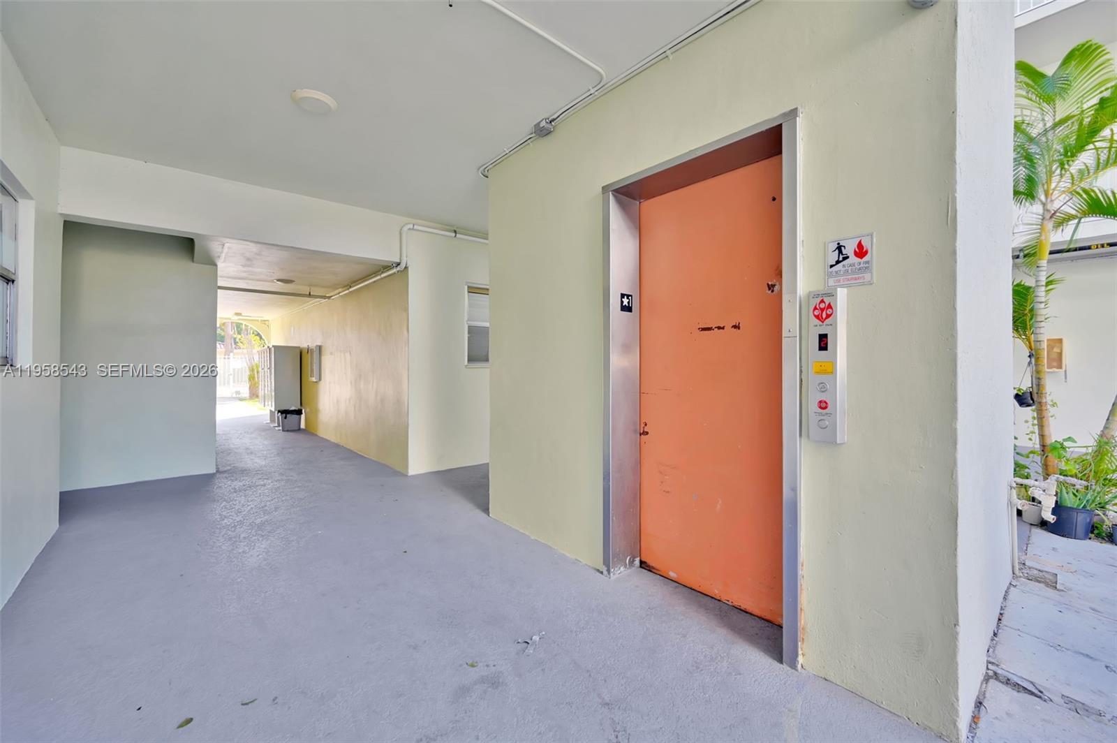 MARBELLA CONDO - Residential