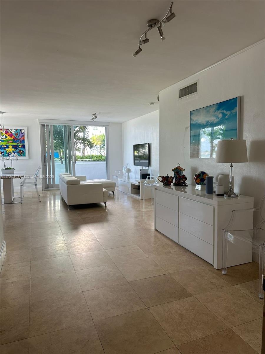 MIRADOR 1000 CONDO - Residential