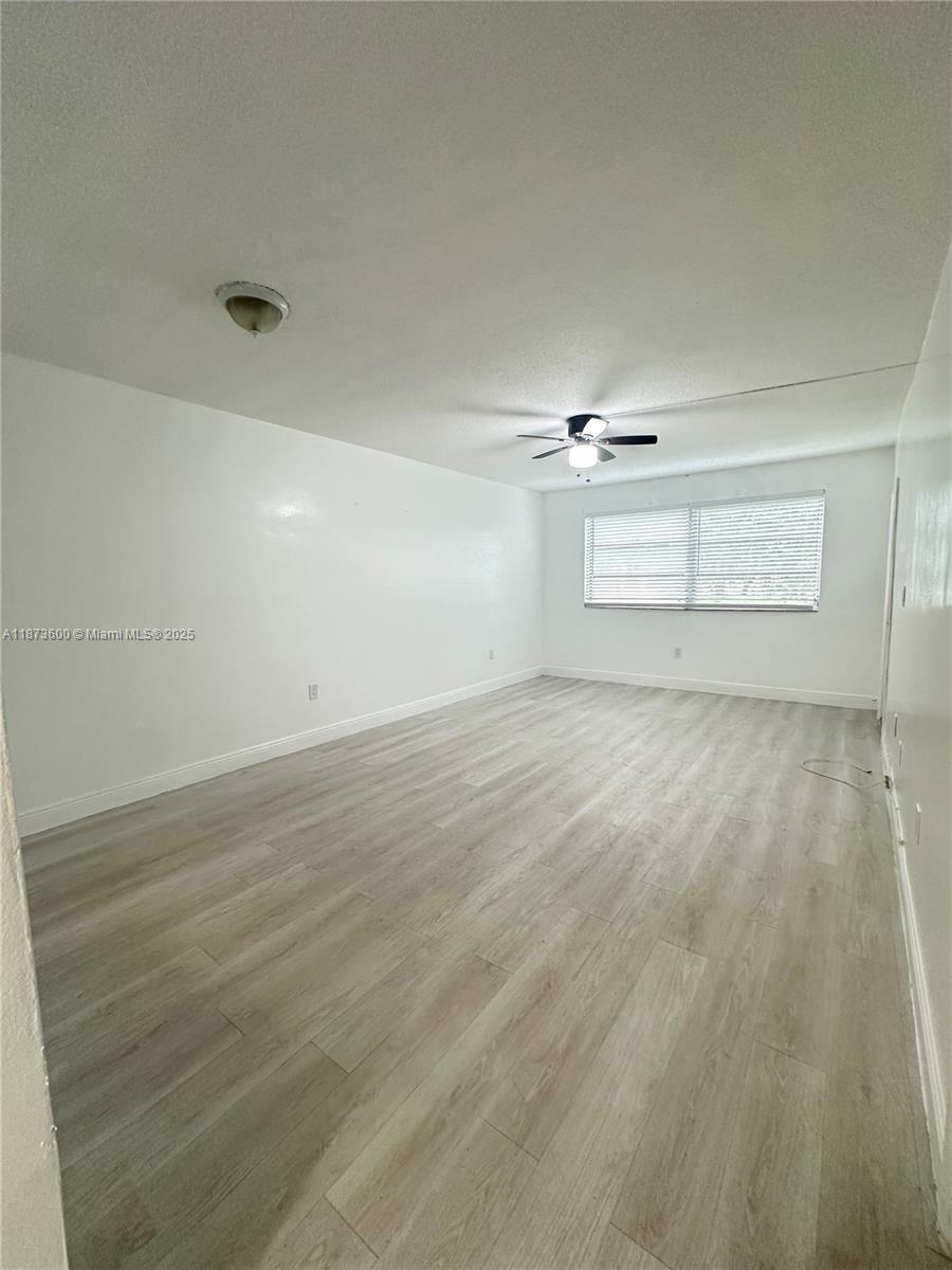 BISC LAKE GARDENS CONDO N - Residential Lease