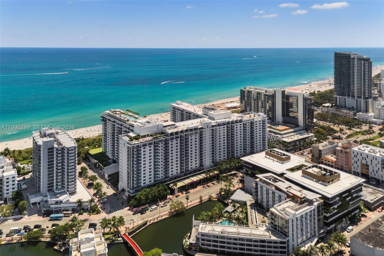 RONEY PALACE CONDO - Residential
