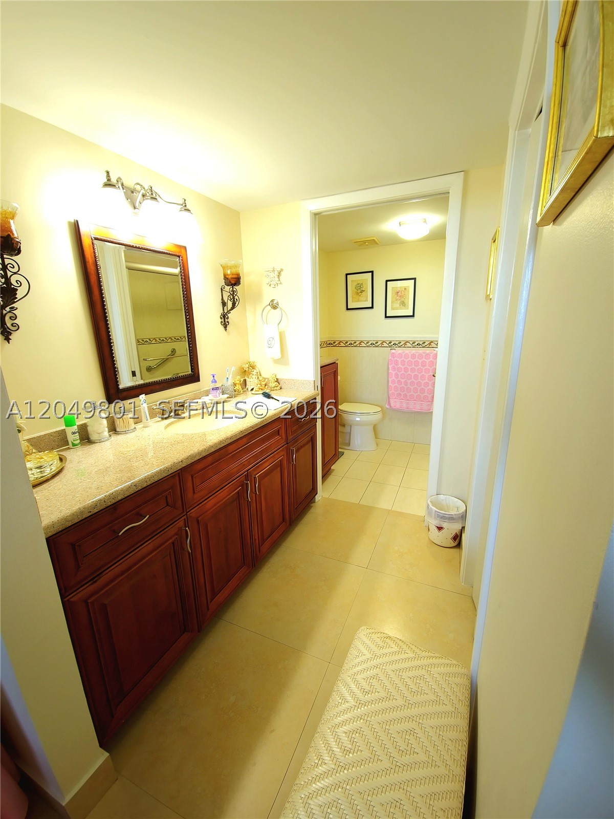 FLORIDA 2001 CONDO - Residential