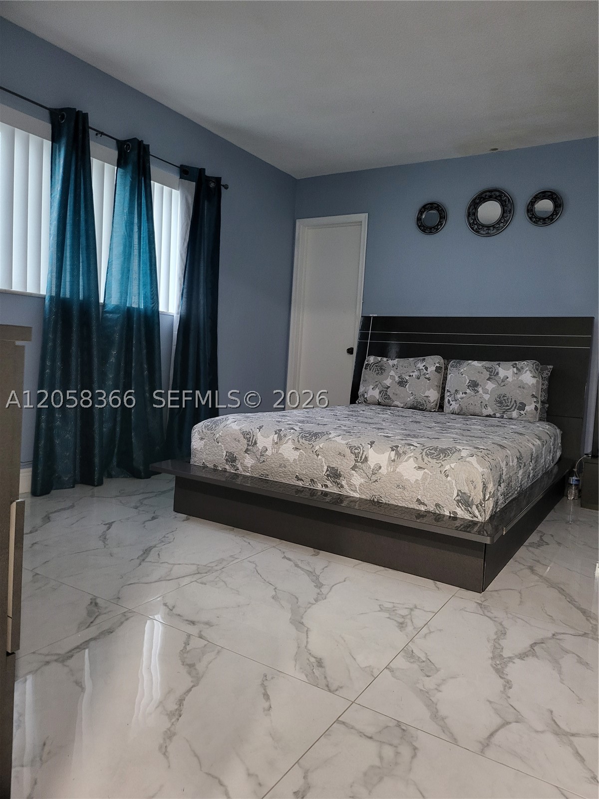 RODMAN OF HOLLYWOOD CONDO - Residential