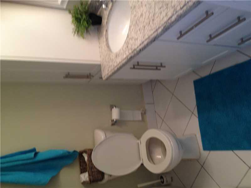 HAMPTON ON WASHINGTON AVE - Residential Lease