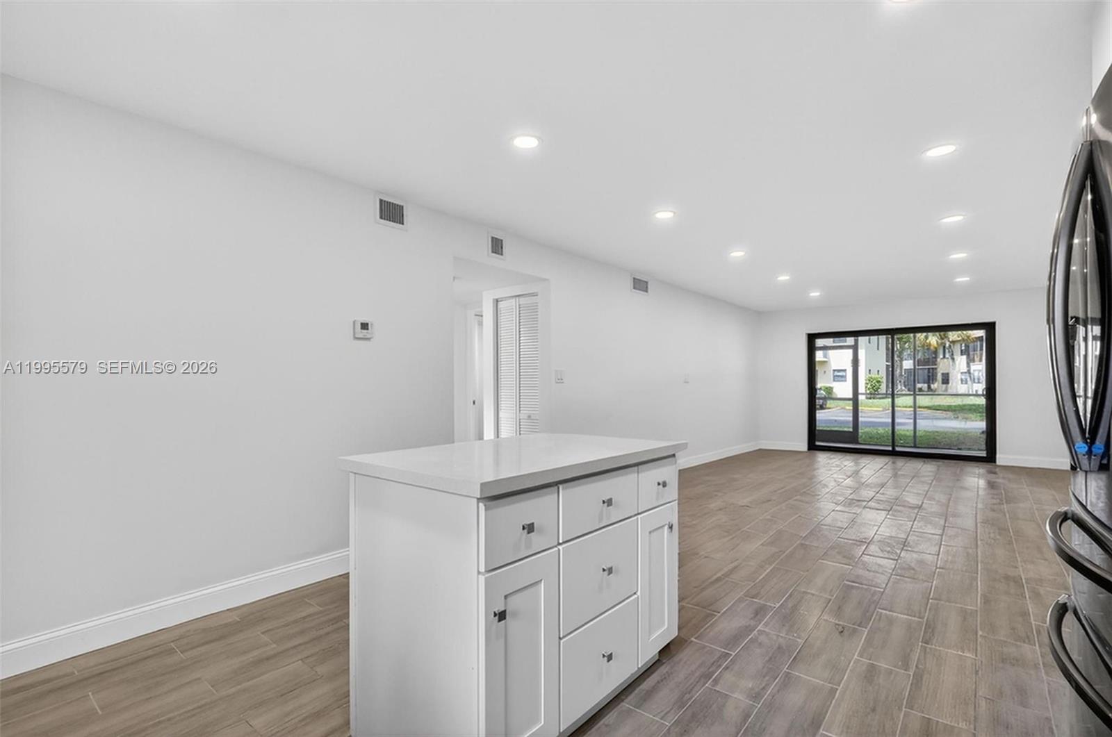 VILLAS AT CARRIAGE HILLS - Residential