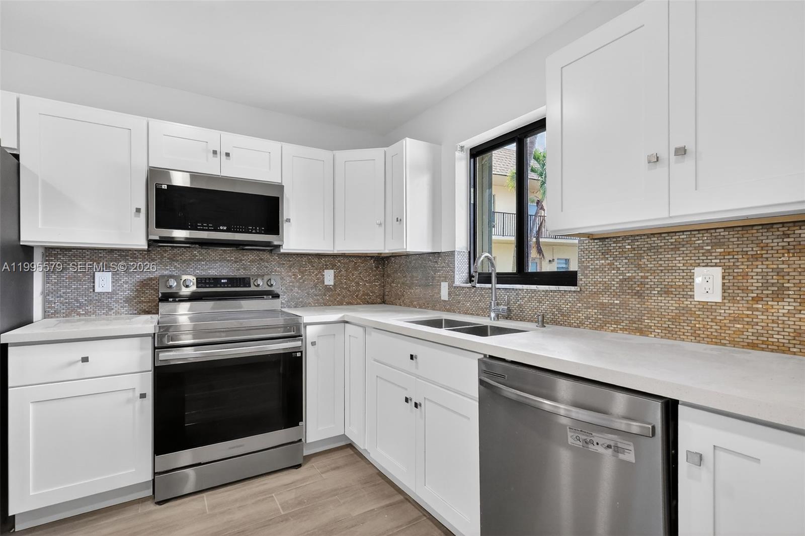 VILLAS AT CARRIAGE HILLS - Residential