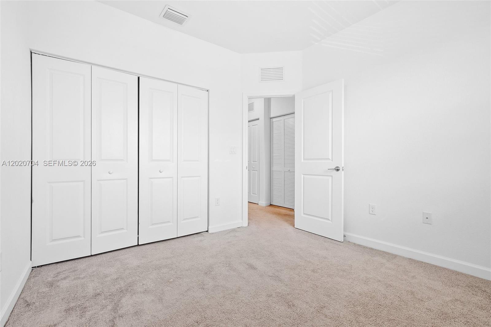 SILVER PALM RESIDENTIAL H - Residential