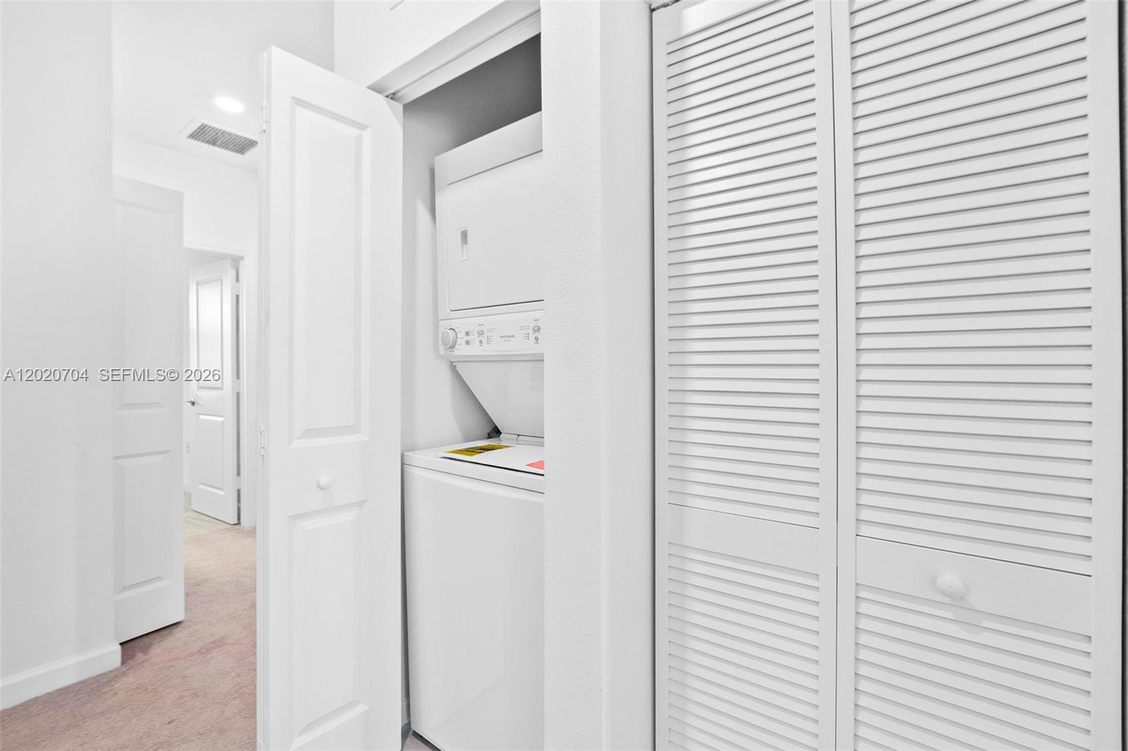 SILVER PALM RESIDENTIAL H - Residential