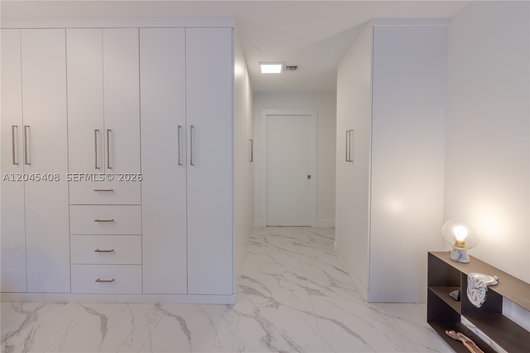 THE EMERALDBAY @ KEY COLO - Residential