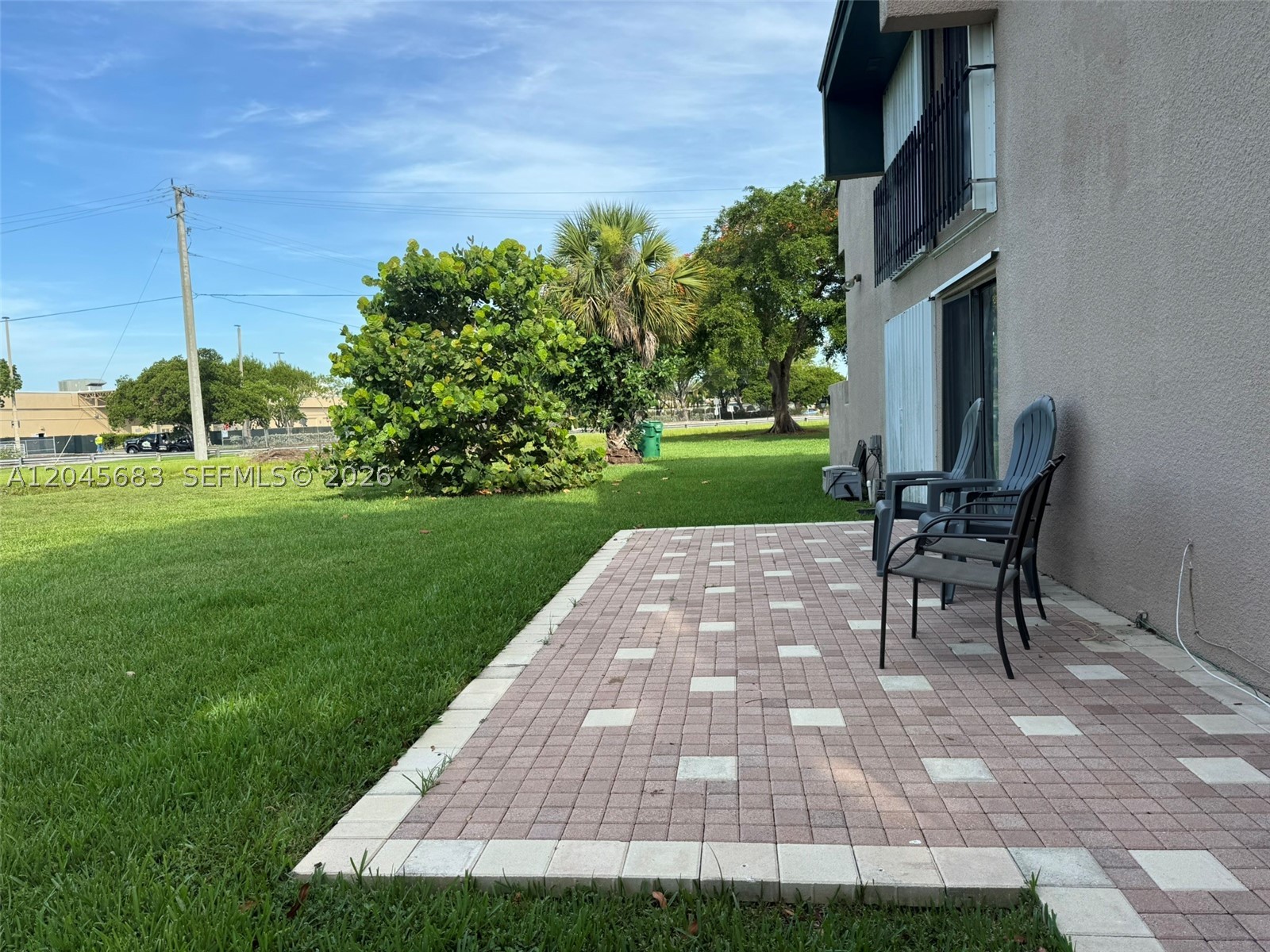 PINEBROOKE CONDO J - Residential Lease