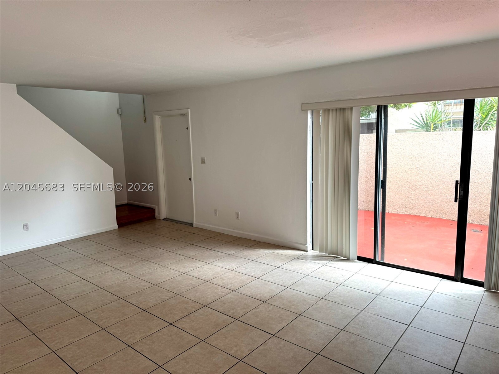 PINEBROOKE CONDO J - Residential Lease