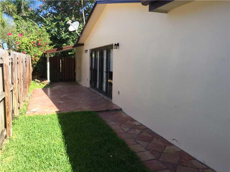 WINSTON PARK UNIT TWO - Residential Lease