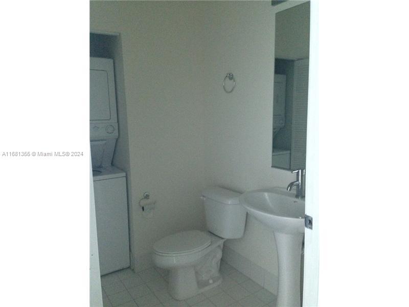 MARINABLUE CONDO - Residential Lease