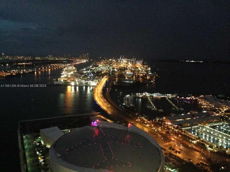 MARINABLUE CONDO - Residential Lease