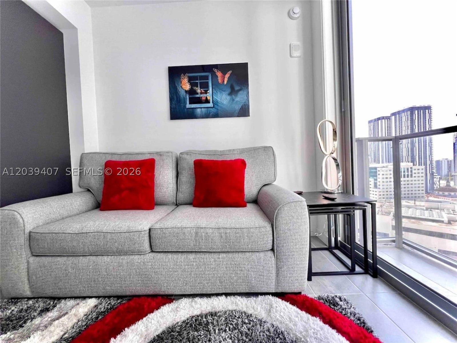 Welcome to Your Exquisite Downtown Miami Residence, Nestled in the New YOTEL Development. Whether You're Seeking a Prime Investment Opportunity for Short-Term Rentals or Dreaming of Your Own Stylish Retreat, This Apartment Offers the Perfect Blend of Convenience and Luxury. Revel in Breathtaking Views of the Waterfront and Cityscape from One of the Building's Finest Units, Bathed in Natural Light. Inside, You'll Find a Thoughtfully Designed Italian Kitchen, Equipped with Bosch Appliances, Alongside the Added Convenience of a Washer and Dryer. Situated in a Vibrant Neighborhood, You'll Be Steps Away from Miami Dade College, a Wealth of Dining Options, and Easy Access to the Metro Mover. Amenities Including a Pool, Gym, Pet Spa, and a Chic Owner's Lounge with a Cozy Coffee Bar.