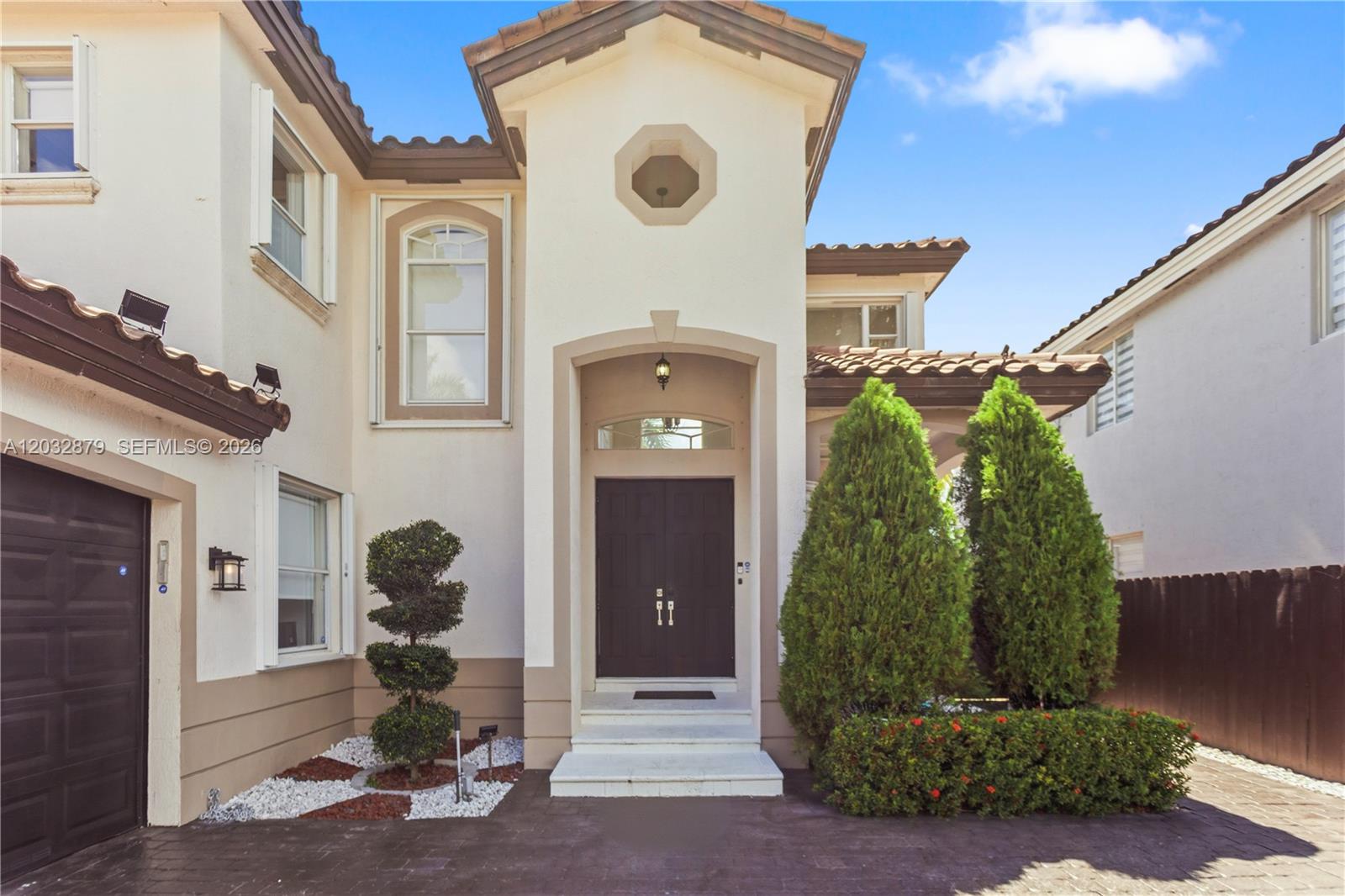 CRESTVIEW LAKES - Residential