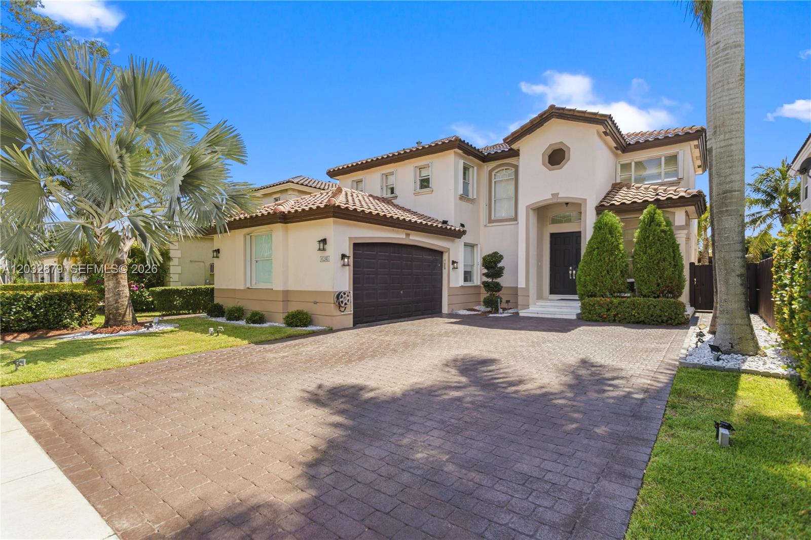 CRESTVIEW LAKES - Residential