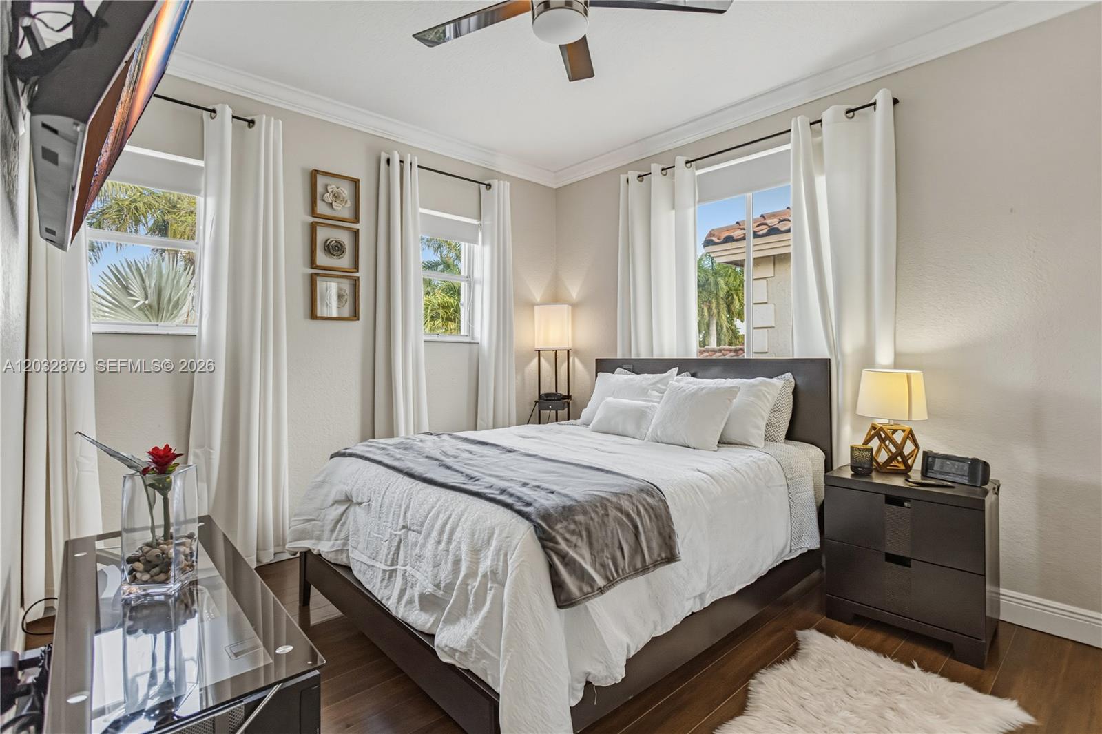 CRESTVIEW LAKES - Residential