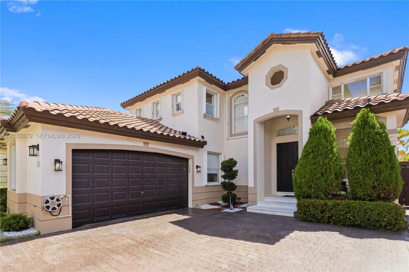 CRESTVIEW LAKES - Residential