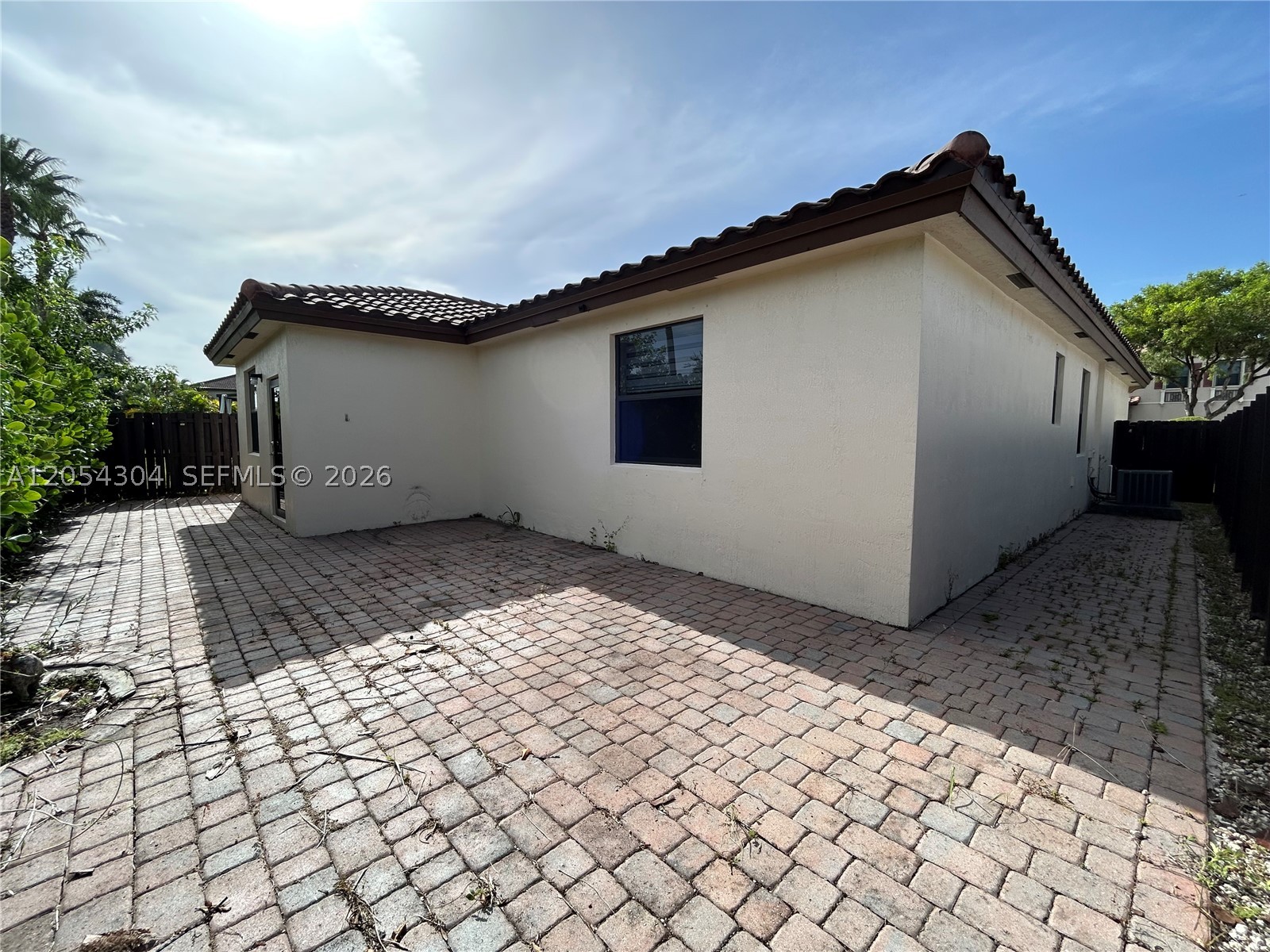 GARDEN ESTATES AT THE HAM - Residential Lease