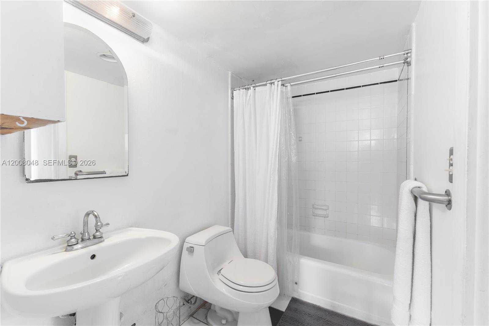 OCEAN POINT CONDO - Residential