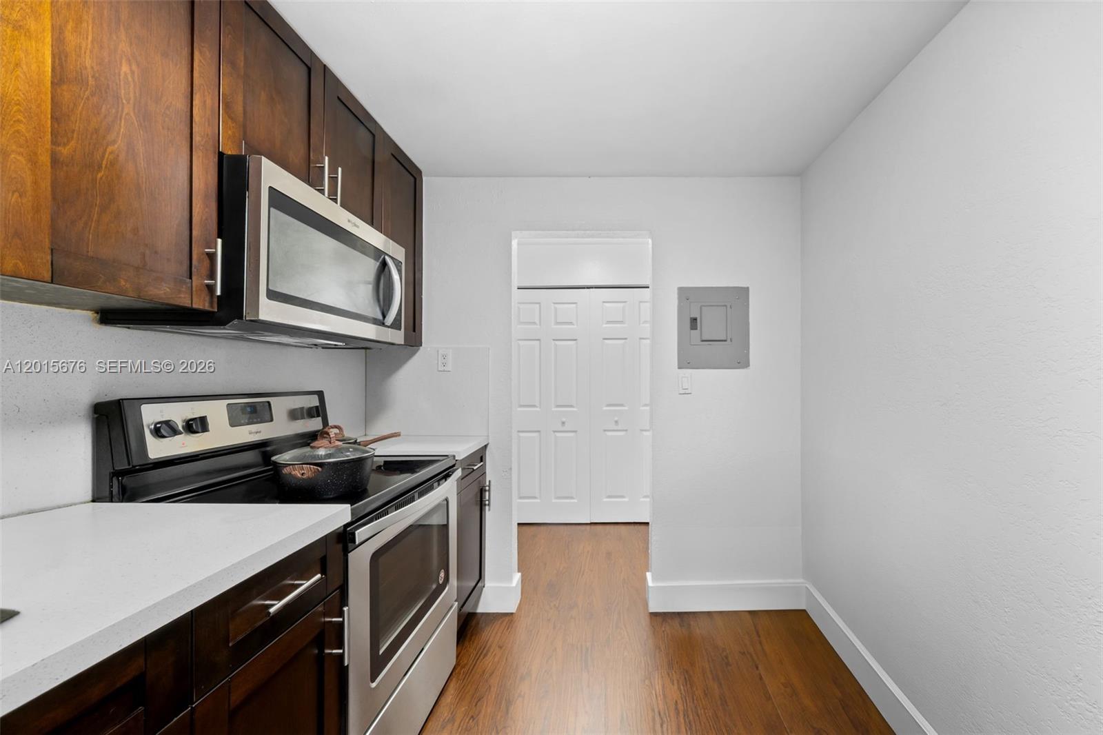 BAYVIEW PALM CONDO - Residential