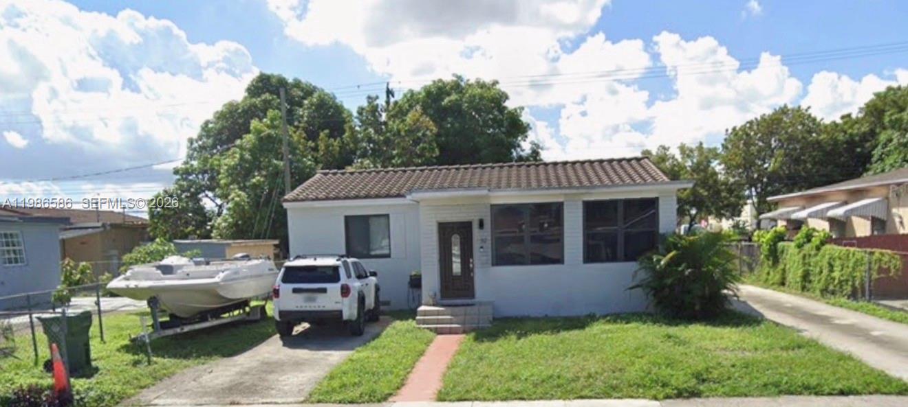 Beautiful and spacious property featuring 4 bedrooms and 3 bathrooms located in the desirable East Hialeah area. This well-maintained home offers impact windows and doors, a brand-new roof, modern kitchen, and new flooring throughout.
The property also includes two legal apartments, making it a perfect opportunity for investors or extended families seeking additional rental income.
Plans are already registered with the city, allowing future construction or modifications with ease. Conveniently located near major highways, shopping centers, schools, and restaurants.
A great opportunity — don’t miss it!