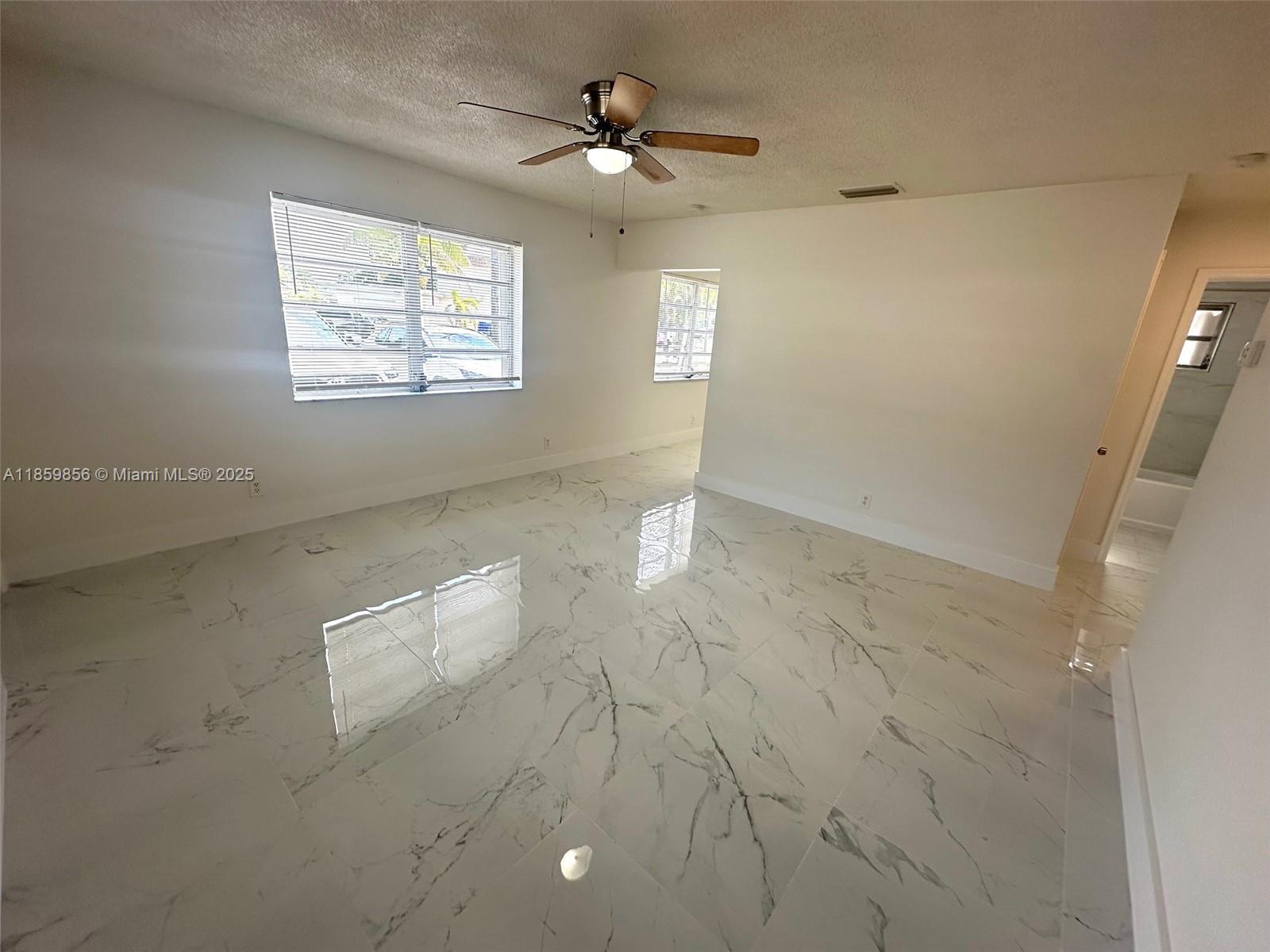 HOLLYWOOD BEACH GARDENS - Residential Lease
