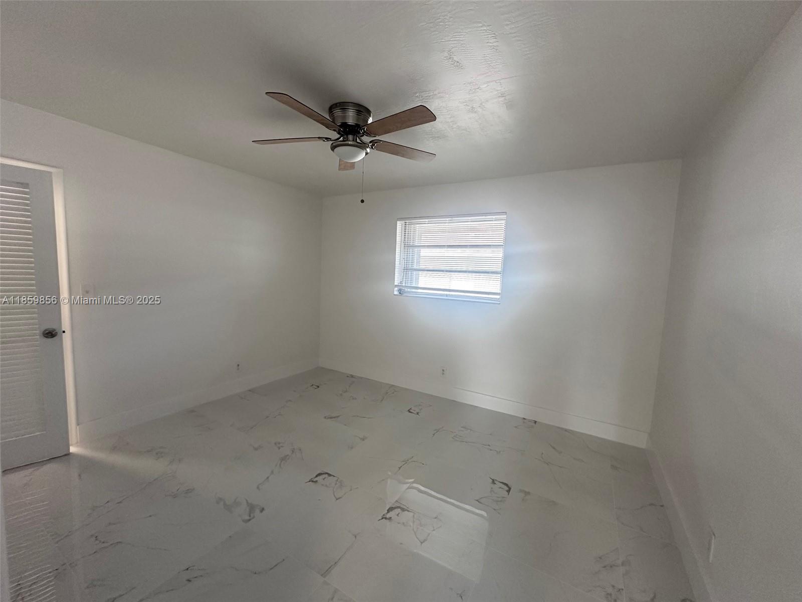 HOLLYWOOD BEACH GARDENS - Residential Lease