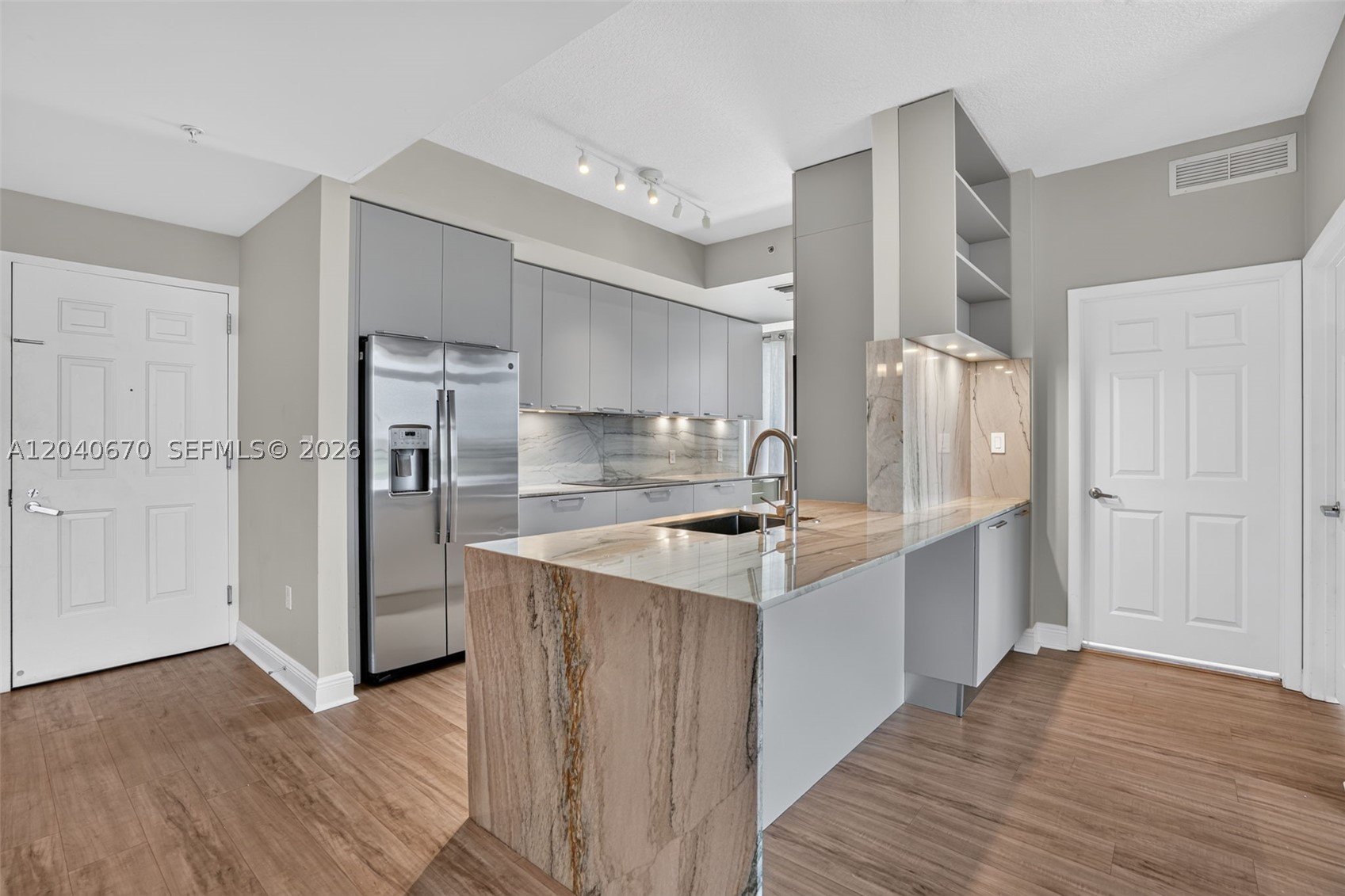 GABLES MARQUIS CONDO - Residential
