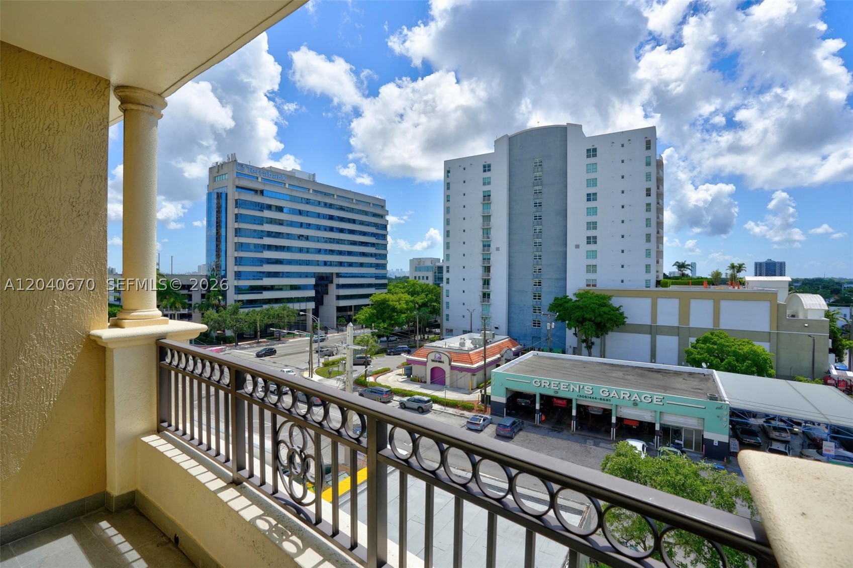 GABLES MARQUIS CONDO - Residential